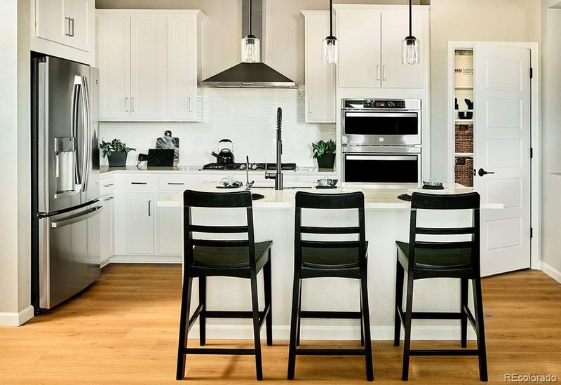 23732 33rd Pl, Aurora, CO 80019