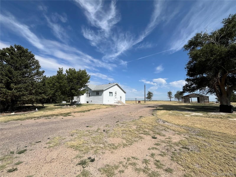 24722 Us Highway 385, Burlington, CO 80807