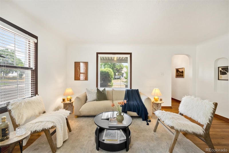 2201 S Franklin St, Denver, CO 80210