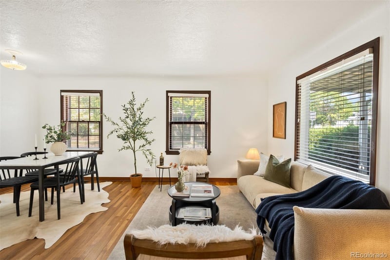 2201 S Franklin St, Denver, CO 80210