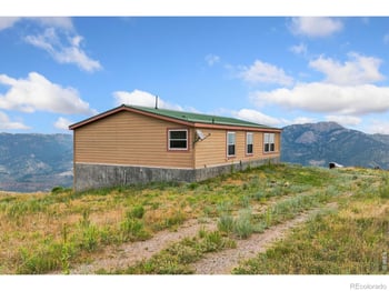 8266 Gray Squirrel Ct, Loveland, CO 80538