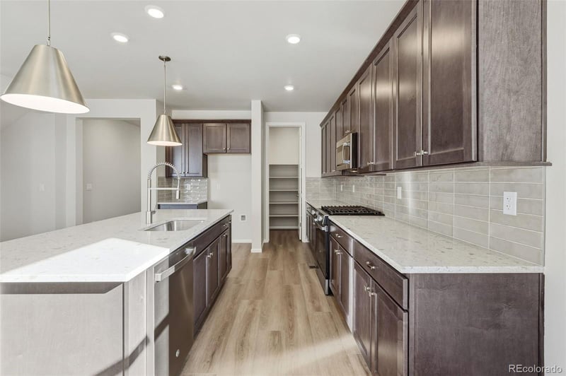 15277 Poplar St, Thornton, CO 80602