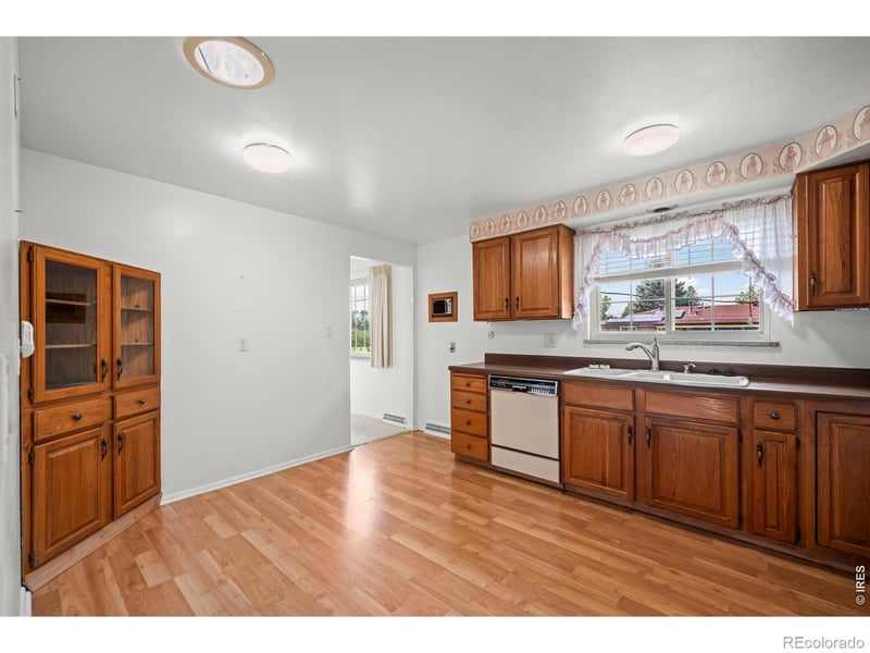 10958 62nd Pl, Arvada, CO 80004