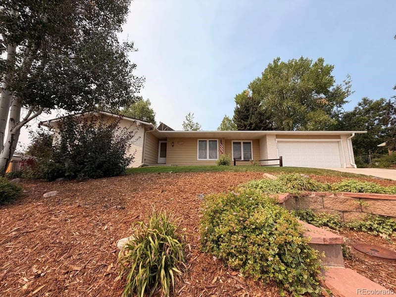 5255 Camargo Rd, Littleton, CO 80123