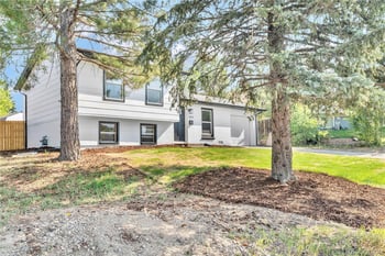 10272 W Lehigh Ave, Denver, CO 80235