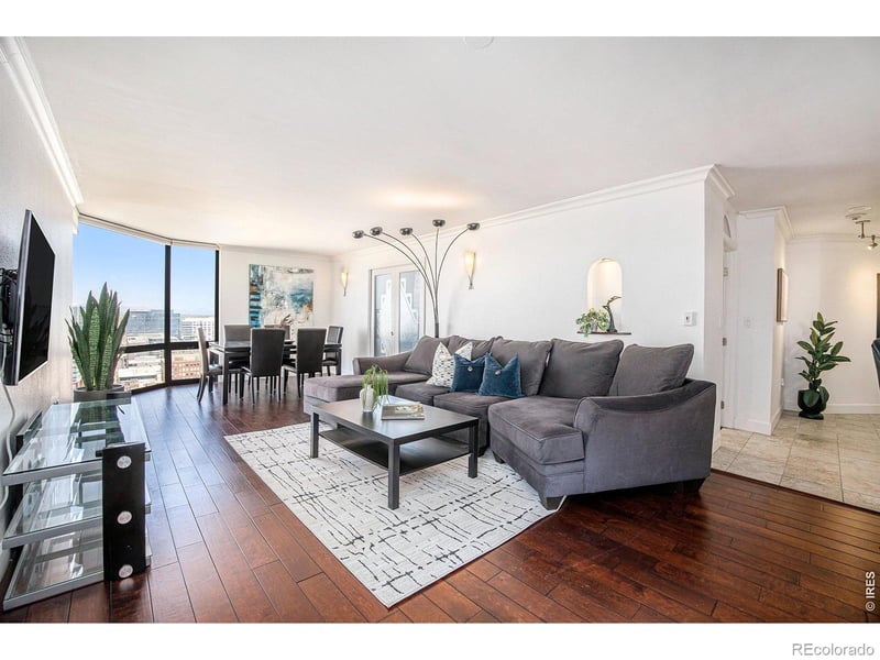 1625 Larimer St #2601, Denver, CO 80202