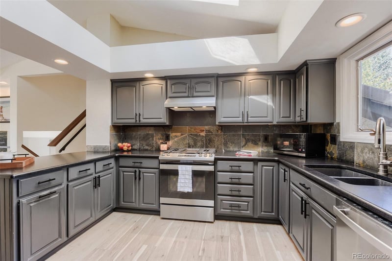 6823 Big Horn Trl, Littleton, CO 80125