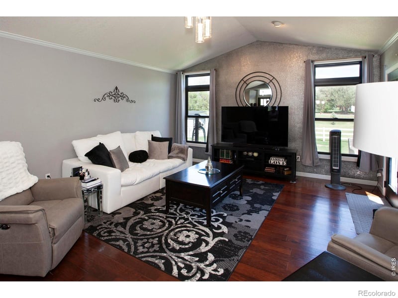14178 Cottonwood Cir, Sterling, CO 80751