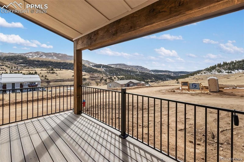 201 Womack Ave, Cripple Creek, CO 80813