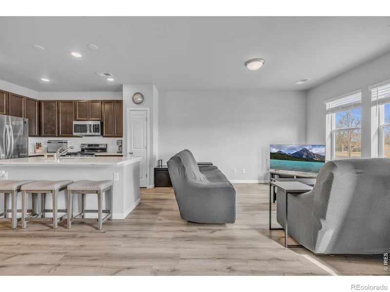 10581 Paris St #1005, Commerce City, CO 80640