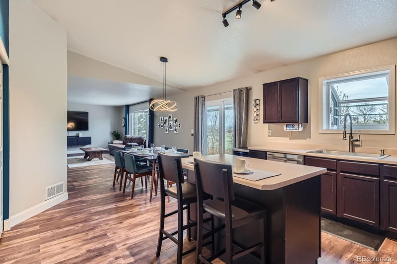 7312 Eagle Rock Dr, Littleton, CO 80125