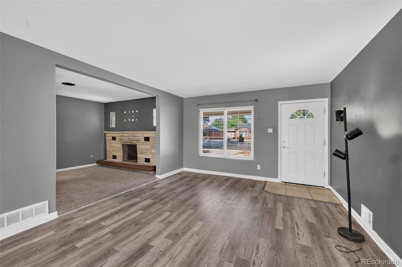 919 Troy St, Aurora, CO 80011