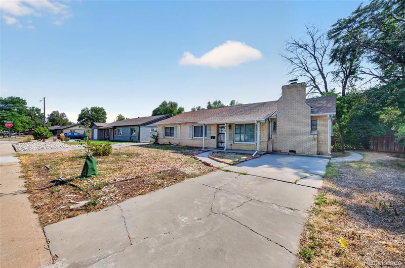 919 Troy St, Aurora, CO 80011