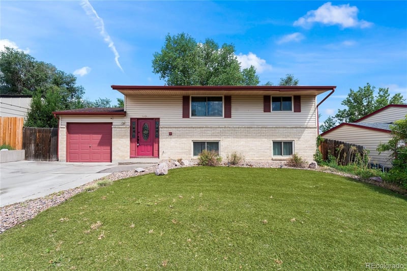 1435 Peterson Rd, Colorado Springs, CO 80915