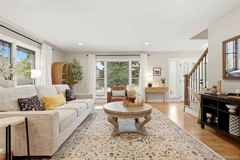 7291 W Morraine Dr, Littleton, CO 80128