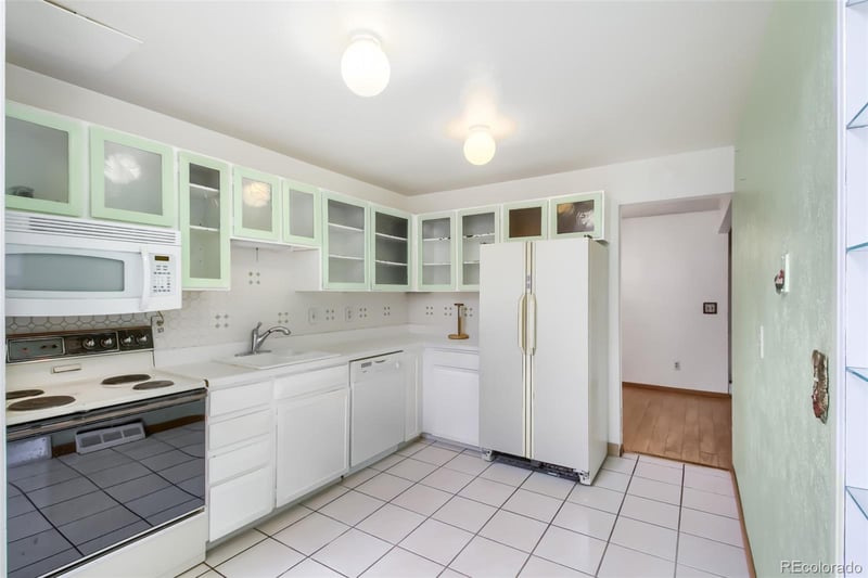 6416 Welch Ct, Arvada, CO 80004