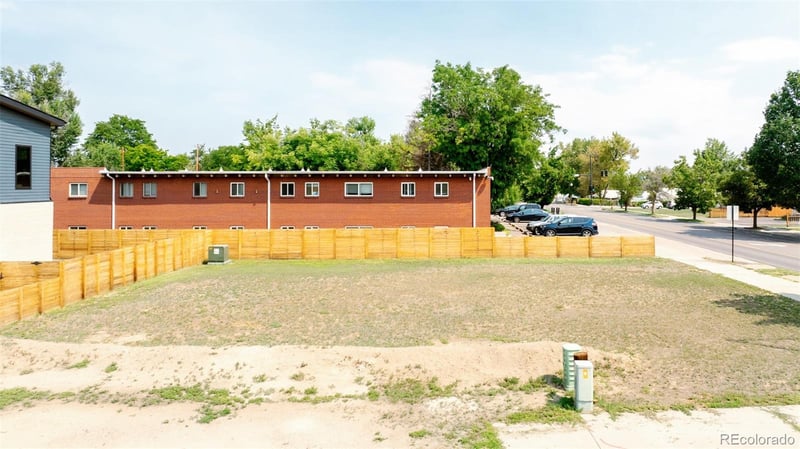 6015 40th Ave, Wheat Ridge, CO 80033