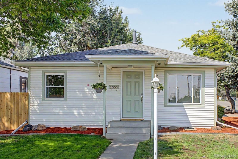 1555 Monroe Ave, Loveland, CO 80538