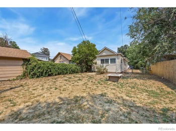 3059 S Lincoln St, Englewood, CO 80113