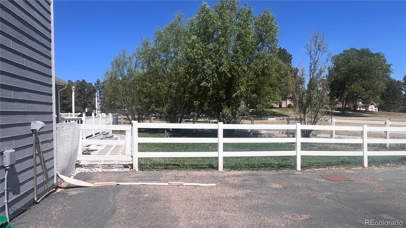 36629 Mossberg Ct, Elizabeth, CO 80107