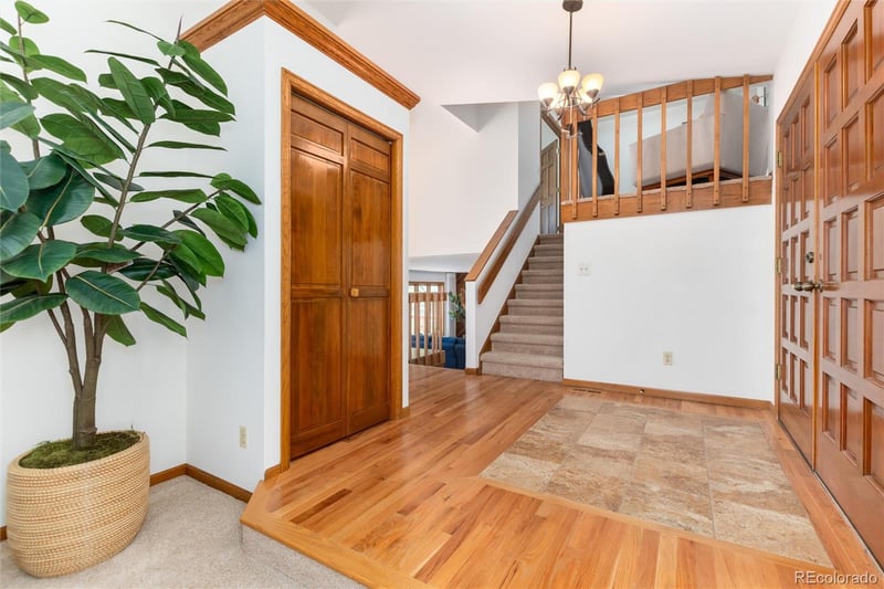 2422 Arapahoe Ct, Littleton, CO 80120