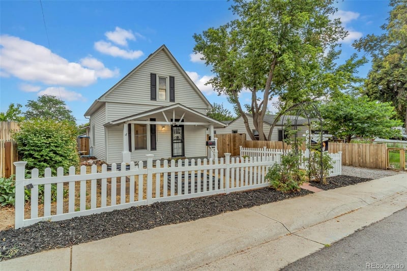 4842 Bryant St, Denver, CO 80221