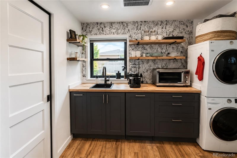 680 Loveland St, Golden, CO 80401