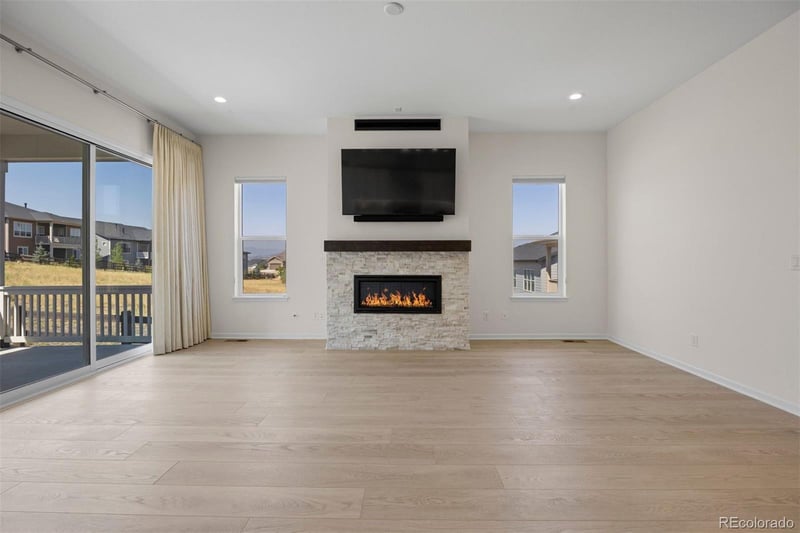 820 Bahia Point, Castle Rock, CO 80104