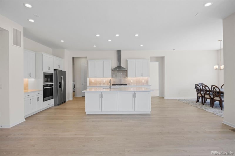 820 Bahia Point, Castle Rock, CO 80104