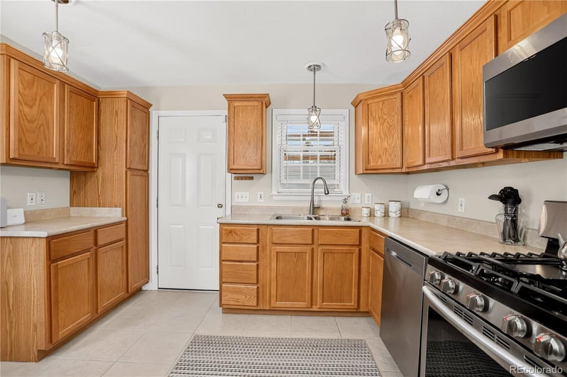 2635 Linley Ct, Denver, CO 80219