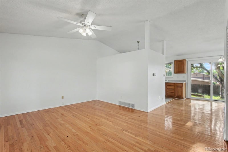 1065 Applewood Dr, Colorado Springs, CO 80907