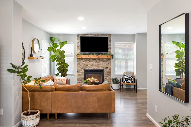 9876 Aftonwood St, Littleton, CO 80126