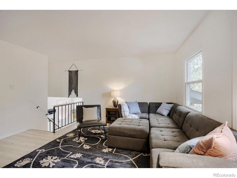 1251 Vail Ln, Longmont, CO 80503