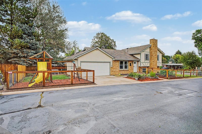 1571 S Krameria St, Denver, CO 80224