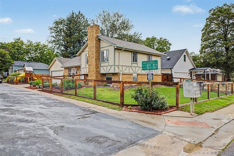 1571 S Krameria St, Denver, CO 80224