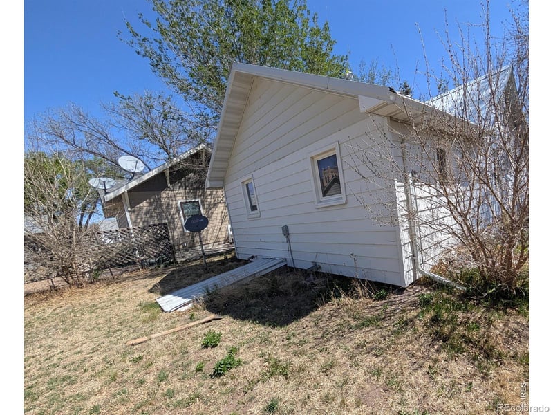 206 Washington Ave, Fleming, CO 80728