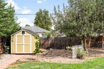 1176 Tucson St, Aurora, CO 80011