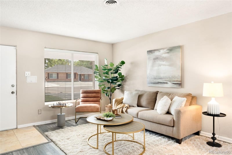 1176 Tucson St, Aurora, CO 80011