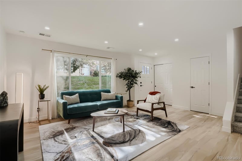 9276 Mansfield Ave, Denver, CO 80237