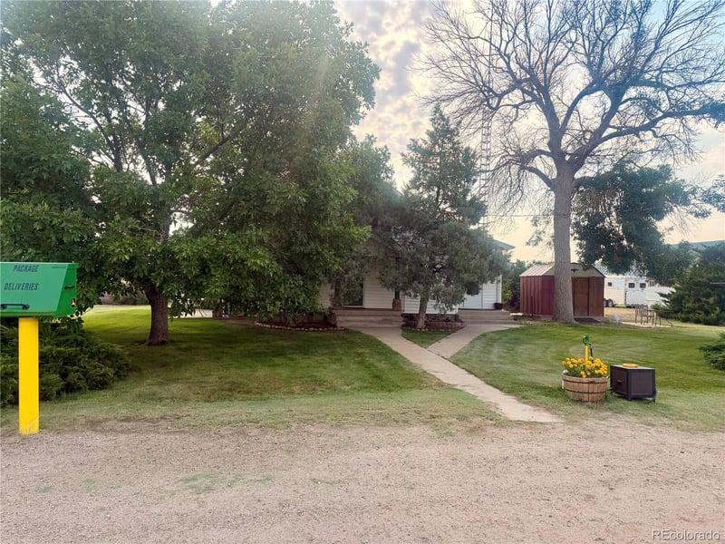 33578 160th Ave, Hudson, CO 80642