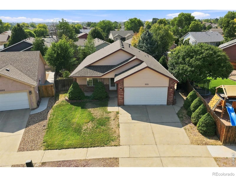 3525 Powderkeg Dr, Evans, CO 80620