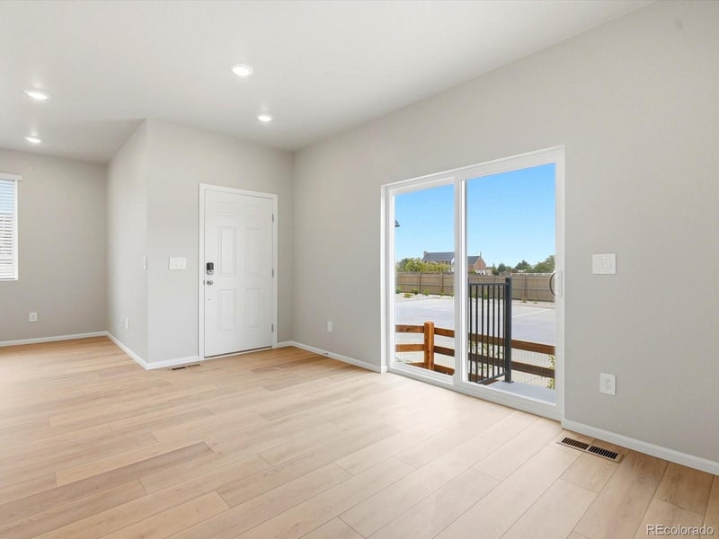 2197 E 164th Ave, Thornton, CO 80602