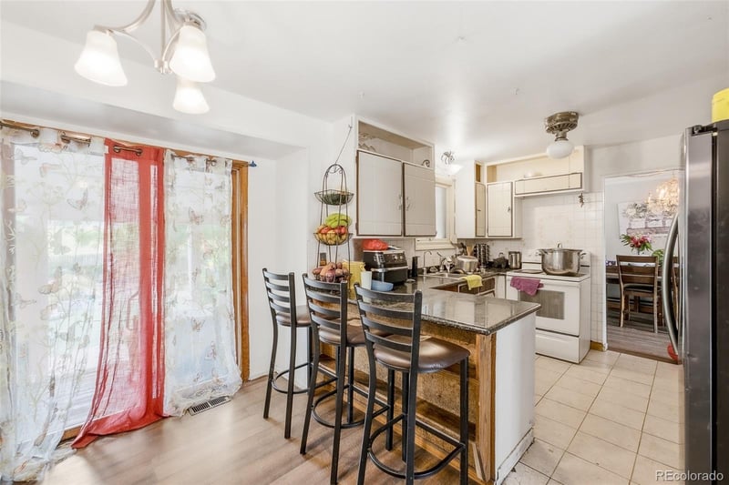16222 Flora Pl, Aurora, CO 80013
