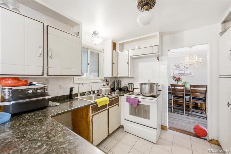 16222 Flora Pl, Aurora, CO 80013