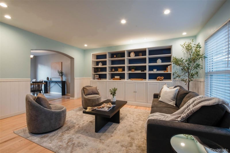 3043 White Oak St, Littleton, CO 80129
