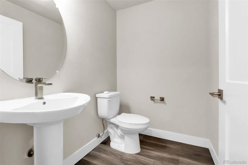 6741 S Tempe Ct, Aurora, CO 80016