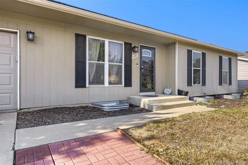 9367 Hamilton Dr, Denver, CO 80227