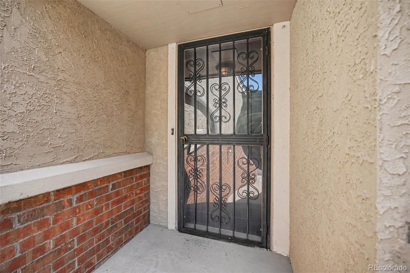 3395 Pontiac St, Denver, CO 80224