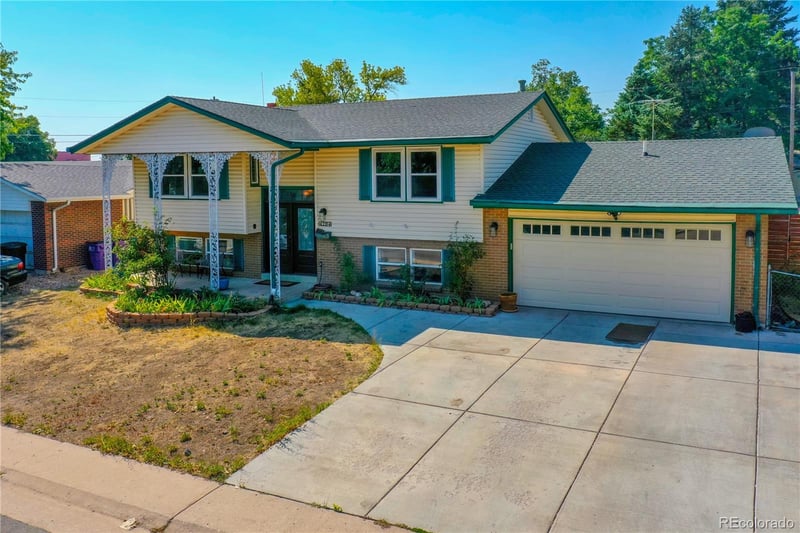 4204 W Roanoke Pl, Denver, CO 80236