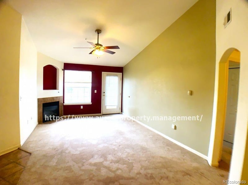 5765 Genoa Way #1-305, Aurora, CO 80019